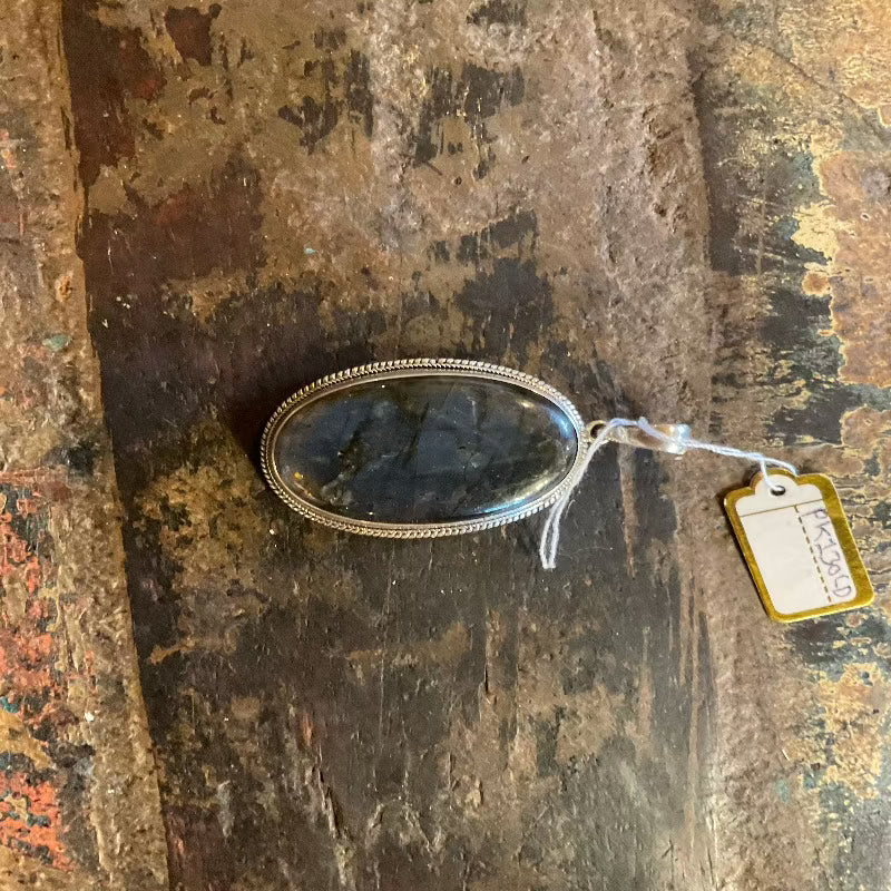 Nepali Labradorite Silver Pendant