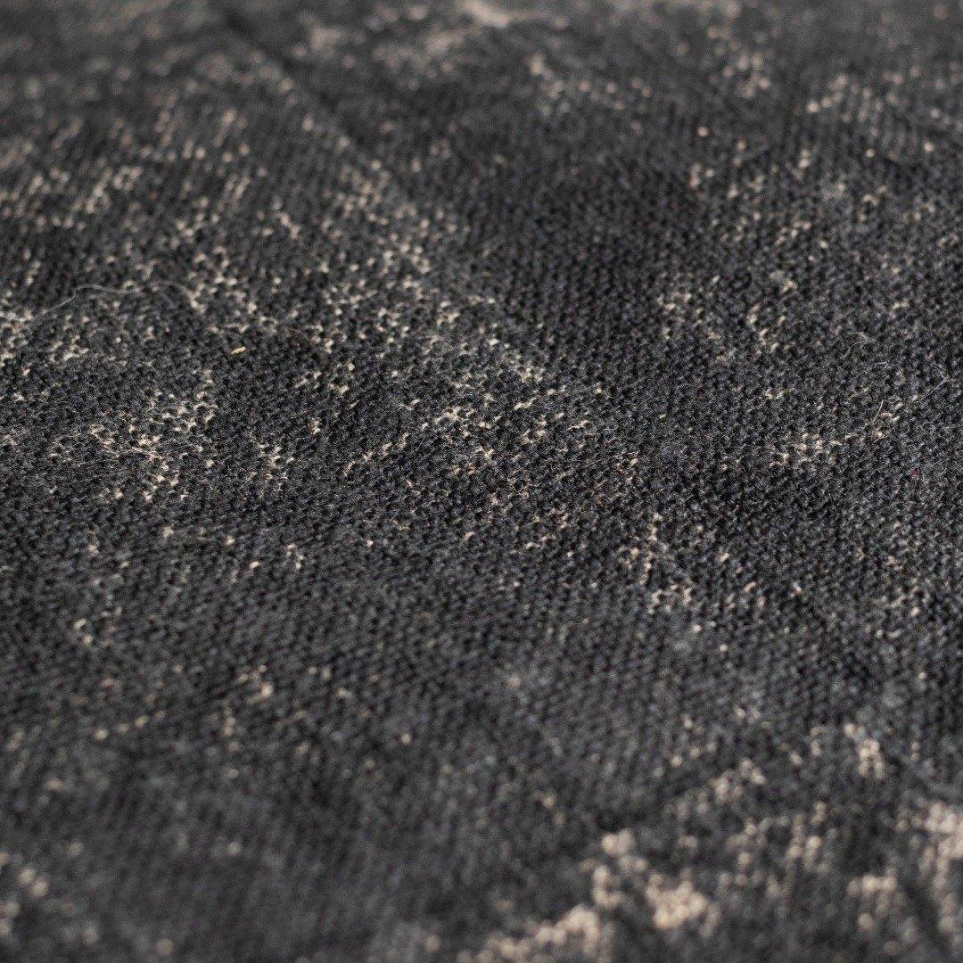 Round Buckwheat Meditation Cushion in Black - the five clouds