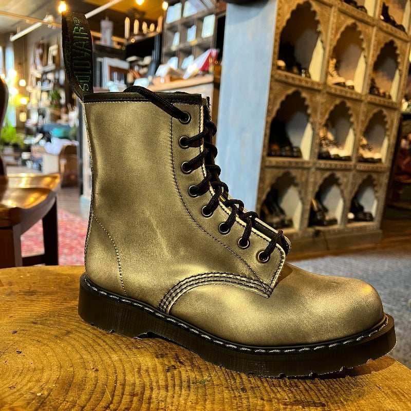 Solovair Cloud Gray Hi-Shine 8 Eye Derby Boot with Inside Zip