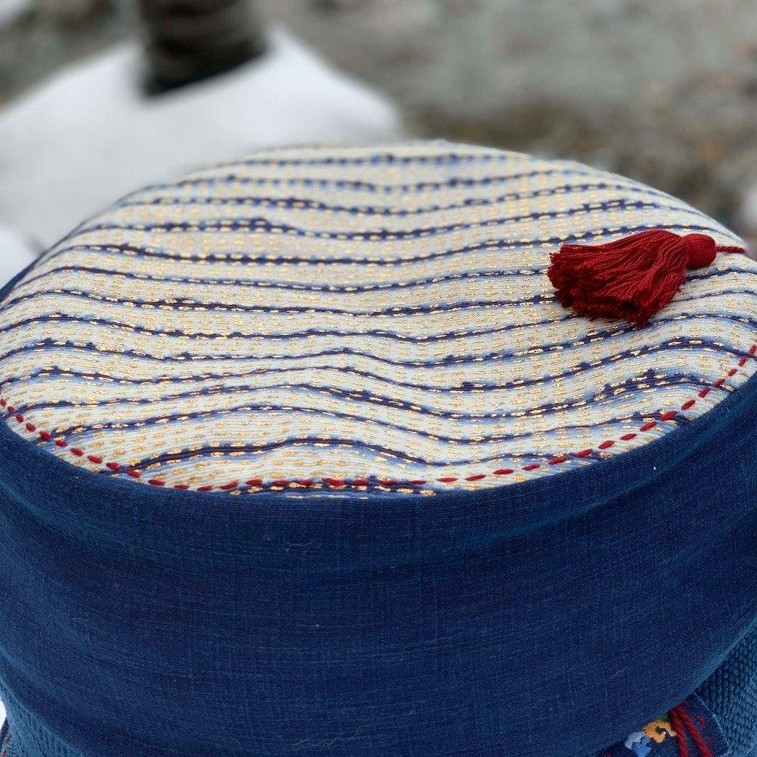 Round Eclipse Moon Buckwheat Meditation Cushion - the five clouds
