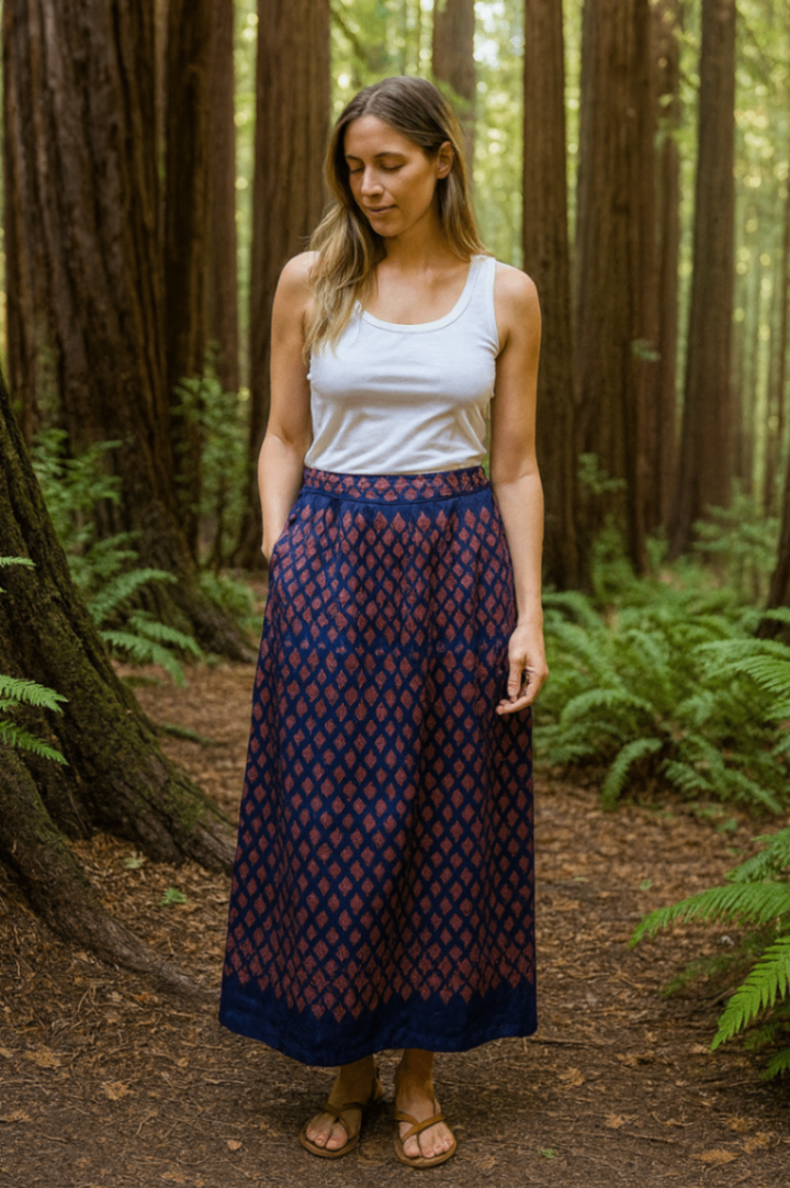 Unknown Skirt 8 -10 ish Purple, red, gold pattern