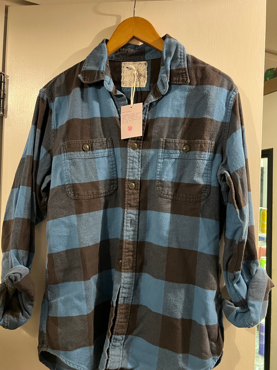 Unbranded Shirt Medium Blue and grey/black