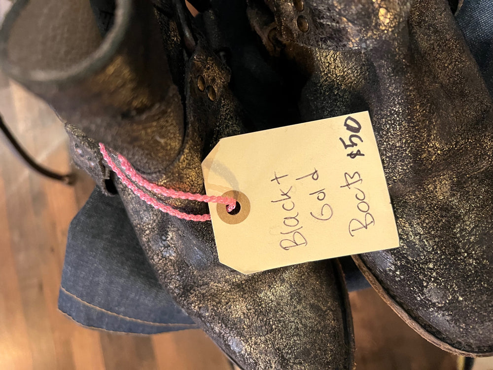 Unknown Boots 9.5-10 Black with gold speckles