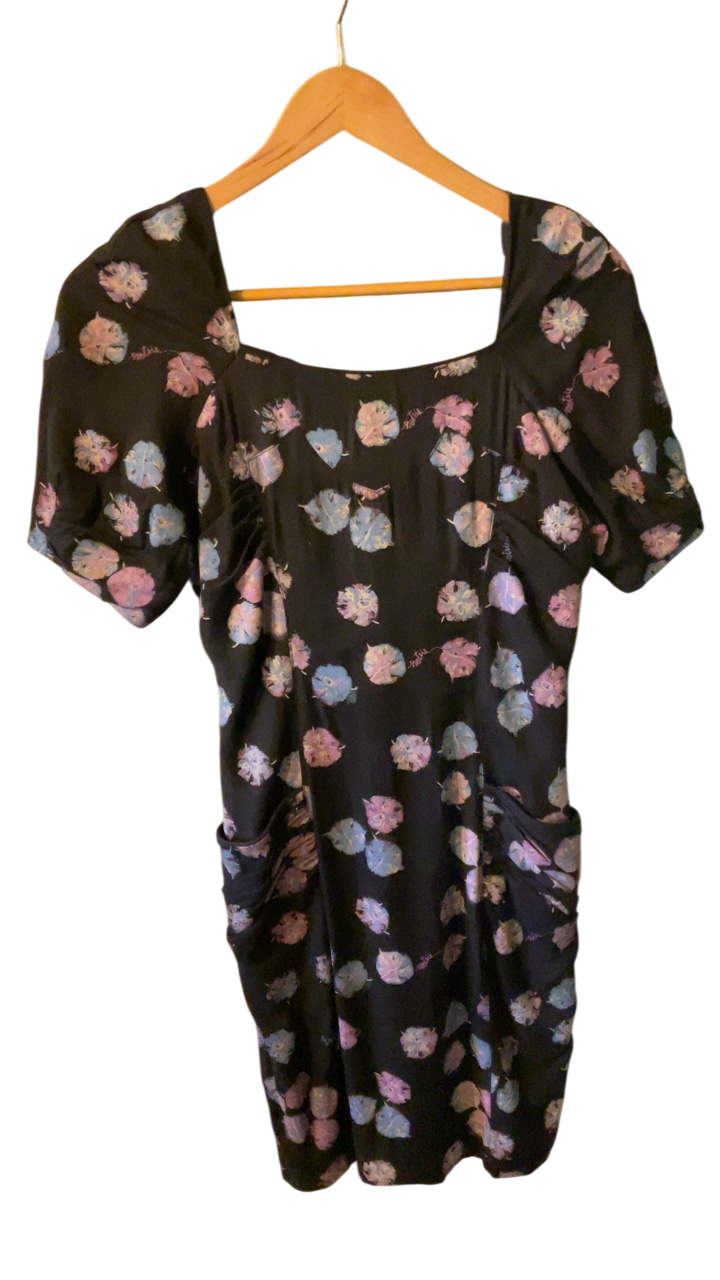 Sretsis Dress 8 Black with pastel floral pattern
