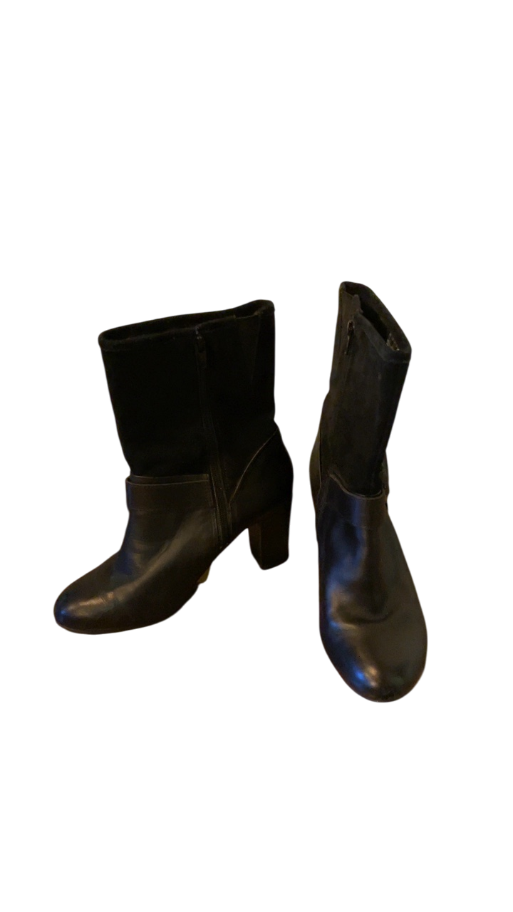 Hush Puppies Boots 7.5 Black