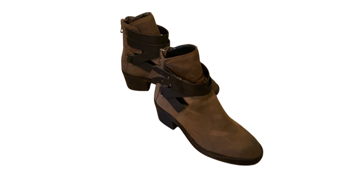 Dolce Vita Boots 6.5 Brown and Black