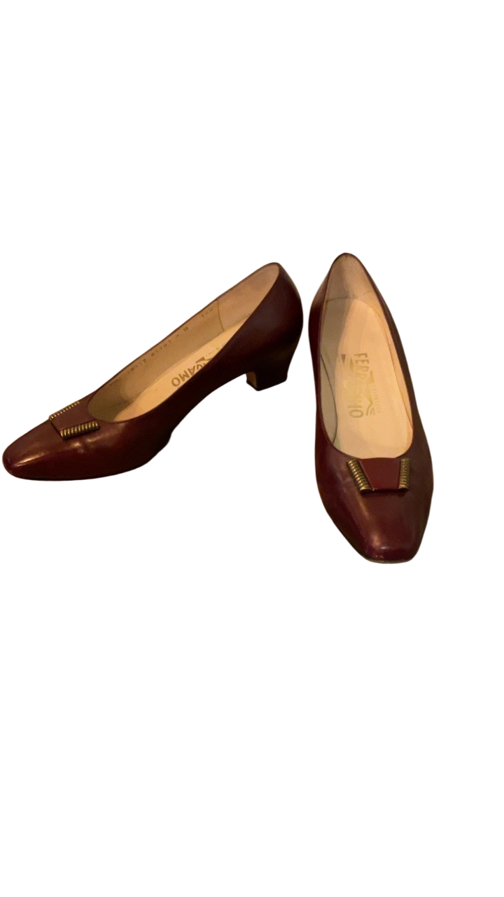 Ferragamo Heels 8 Burgundy