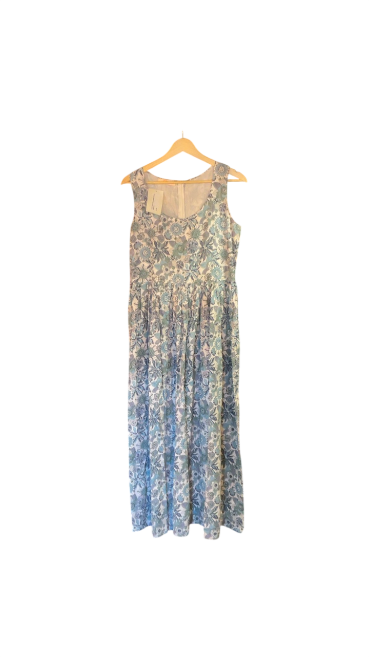 Wooven Dress Medium Multicolor (predominantly light blue, green, and beige)