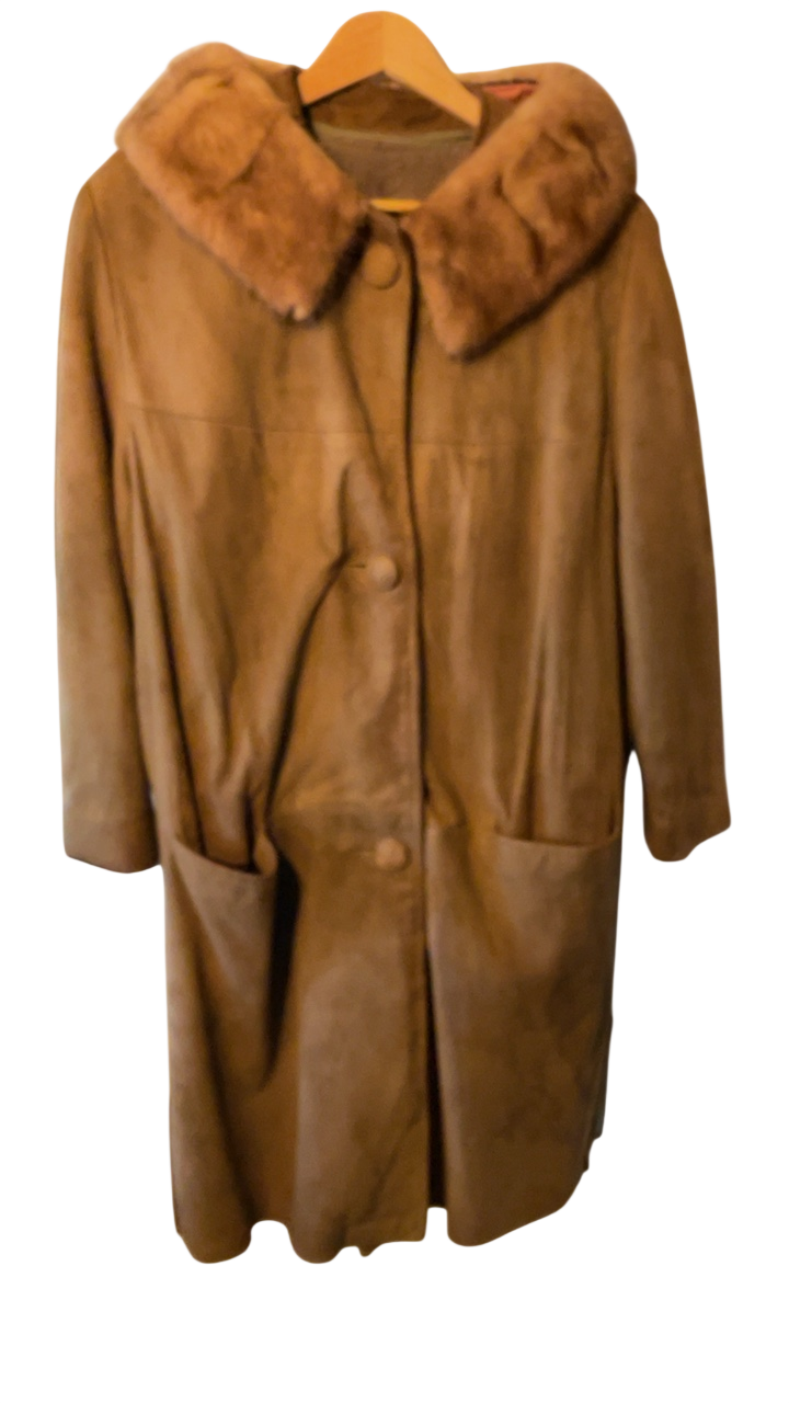 Coat Small/Medium Brown