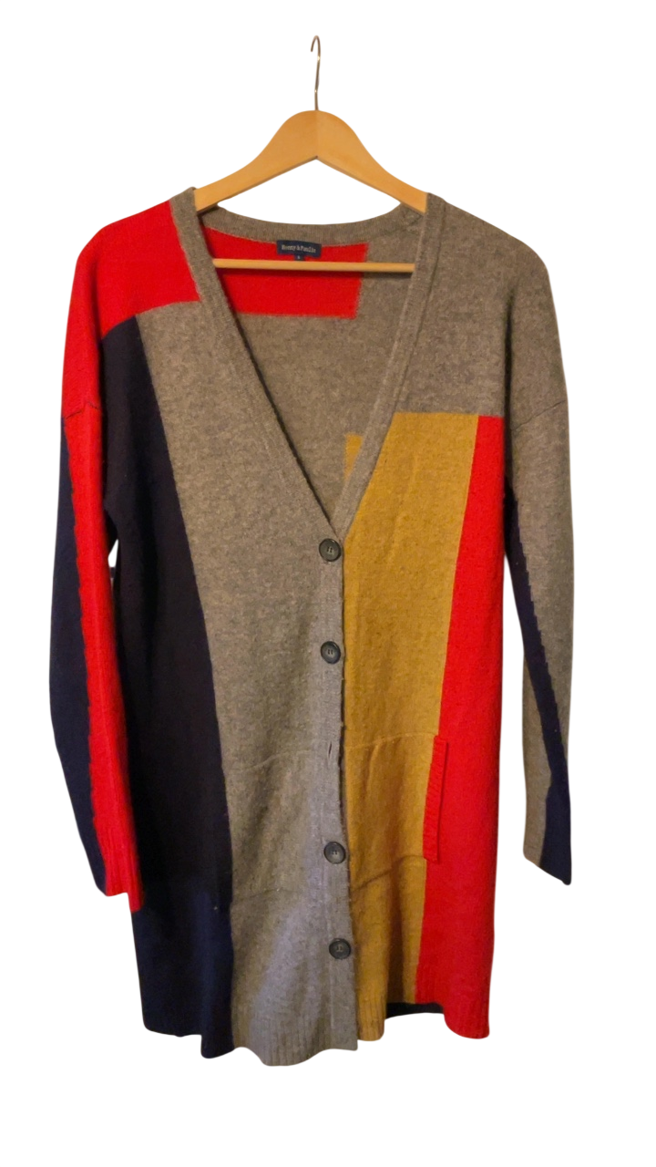 Henry & Alfredo Sweater Gray, red, mustard yellow, and navy