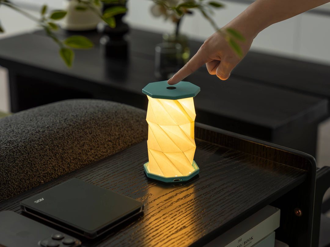 Gingko Design - Mini Twist Hexagon Portable Lamp